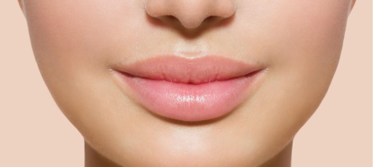 Powiększanie i modelowanie ust kwasem hialuronowym